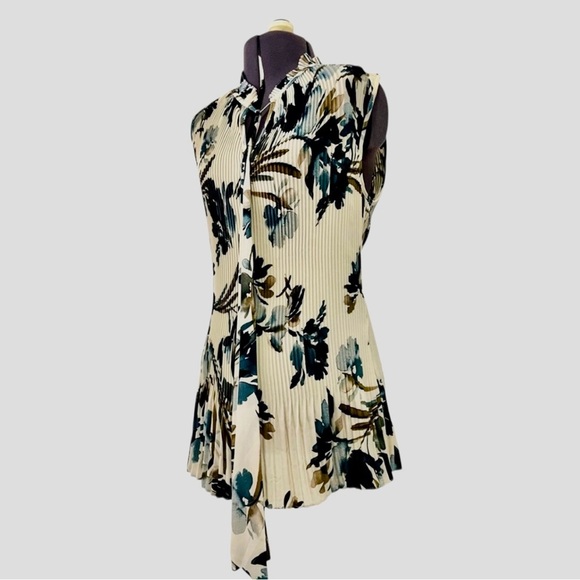 DKNY Pleated Floral-Print Sleeveless Blouse Size L - Picture 6 of 13